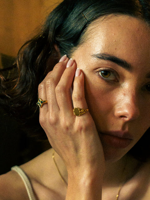 Antique Signet | GOLD / Asterism Ring | GOLD — September wearing photograph.